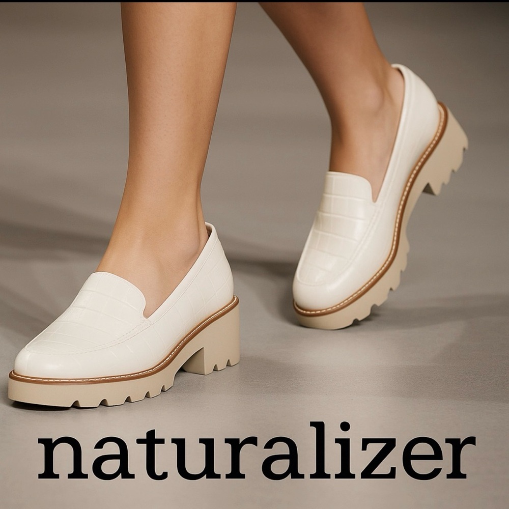 Naturalizer Croc Embossed Cream Loafers